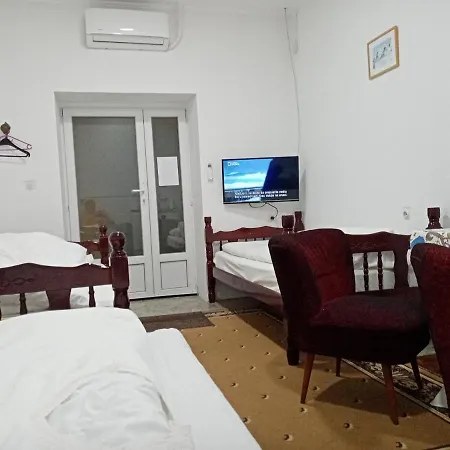 Dragulj 2 Apartment Kula